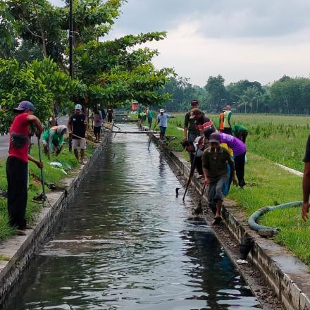 Program Kali Bersih Desa Banjararum